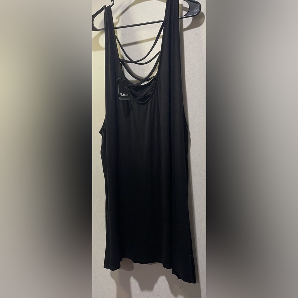 Torrid Women's Solid Black Tank Top Detailed Back Size 5 NWT Light Weight Casual